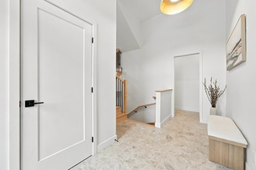 Hall d'entrée/Vestibule - 5 Rue De L'Écurie, Bromont, QC 