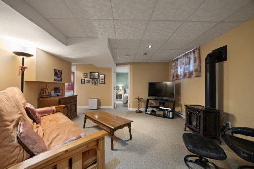 Family Room - 256 23E Avenue, Saint-Zotique, QC 