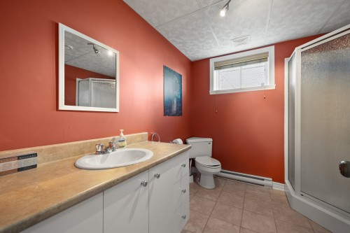 Bathroom - 256 23E Avenue, Saint-Zotique, QC 