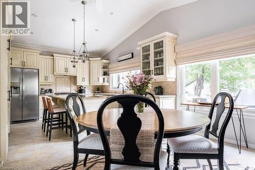 54 Inverness Avenue W, Hamilton, ON 