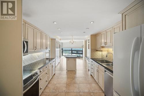 2305 - 2010 Islington Avenue, Toronto, ON 
