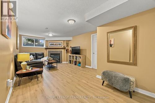 135 Gatespark Private, Ottawa, ON 