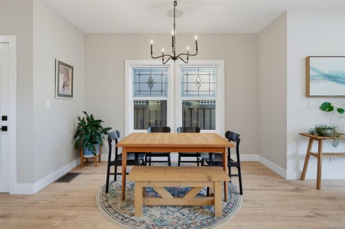 1159 Sluggett Rd, Central Saanich, BC 