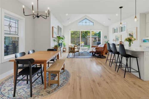 1159 Sluggett Rd, Central Saanich, BC 