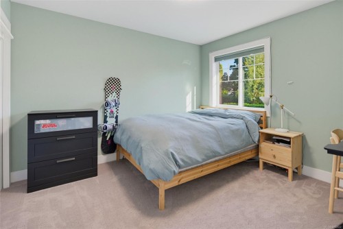 1159 Sluggett Rd, Central Saanich, BC 