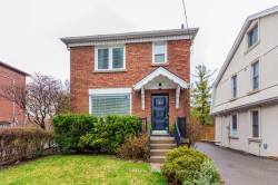 Main-150 Davisville Avenue Toronto, ON M4S 1E8