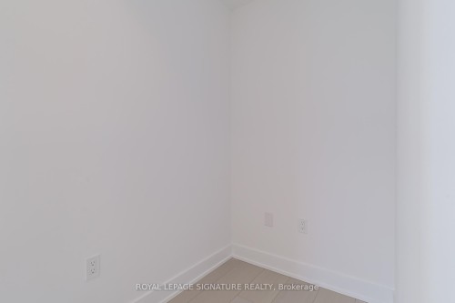 1304-2 Teagarden Court, Toronto, ON 