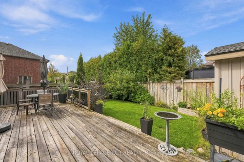 825 Booth Avenue, Innisfil, ON 