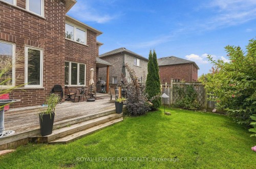 825 Booth Avenue, Innisfil, ON 