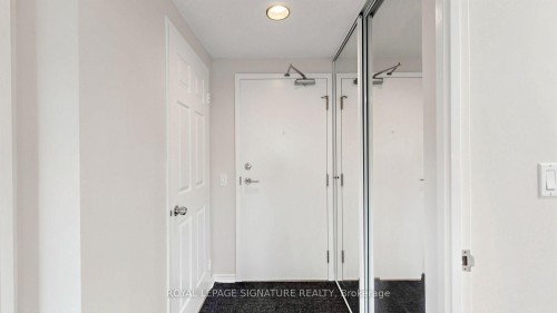 411-7 Bishop Avenue, Toronto, ON 