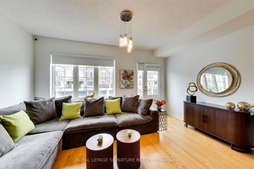 12 Mcgrath Avenue, Richmond Hill, ON 
