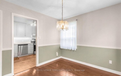 1-6650 Falconer Drive, Mississauga, ON 