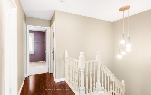 1-6650 Falconer Drive, Mississauga, ON 
