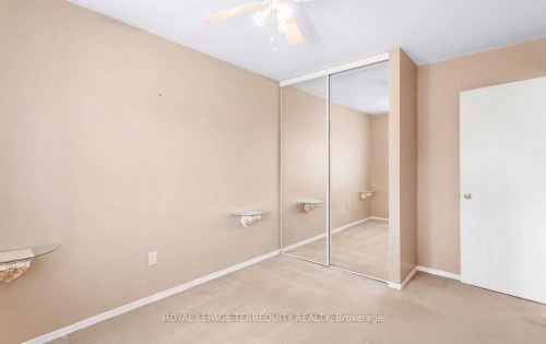 1-6650 Falconer Drive, Mississauga, ON 