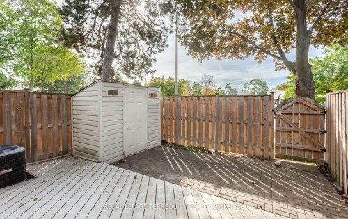 1-6650 Falconer Drive, Mississauga, ON 