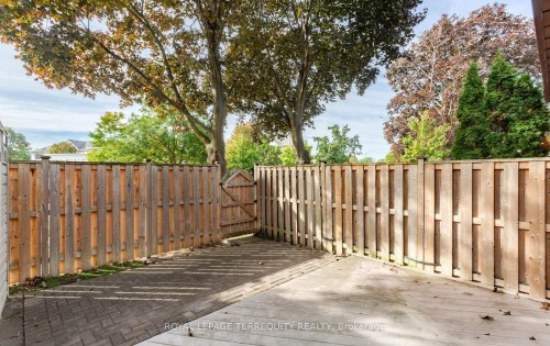 1-6650 Falconer Drive, Mississauga, ON 