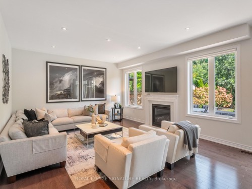 35 Acheson Boulevard, Toronto, ON 