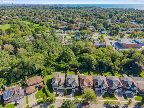 35 Acheson Boulevard, Toronto, ON 
