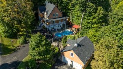 157 Ch. des Skieurs  Saint-Sauveur, QC J0R 1R2