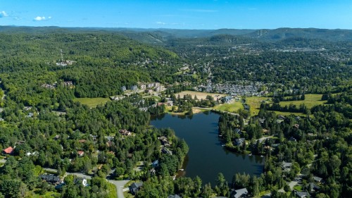 Accès au plan d'eau - 157 Ch. Des Skieurs, Saint-Sauveur, QC 