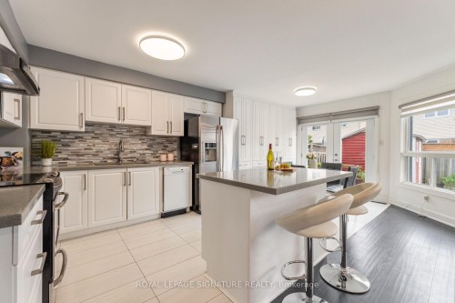 2053 Blue Ridge Crescent, Pickering, ON 