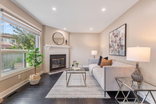 2053 Blue Ridge Crescent, Pickering, ON 