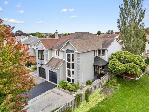 2053 Blue Ridge Crescent, Pickering, ON 