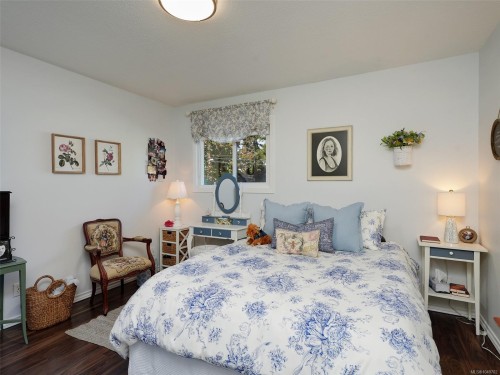 #201-1215 Bay St, Victoria, BC 
