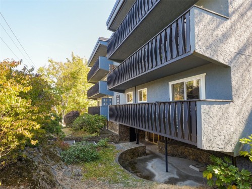 #201-1215 Bay St, Victoria, BC 