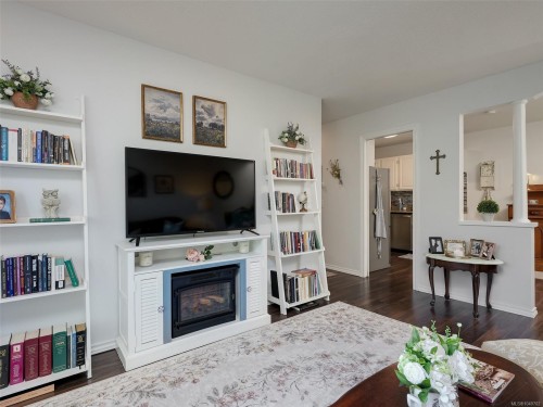 #201-1215 Bay St, Victoria, BC 