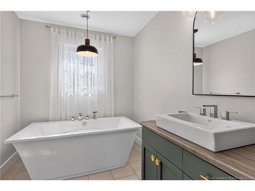 56 O'Neil St, Moncton, NB 