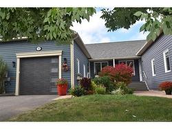56 Waterford LANE Fredericton, NB E3A 0E2