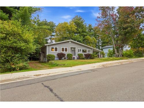 40 Dewitt Acres, Fredericton, NB 
