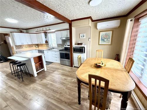 133 Rue Du Bassin, Lamèque, NB 