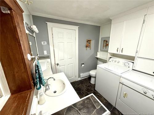 133 Rue Du Bassin, Lamèque, NB 