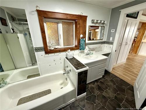 133 Rue Du Bassin, Lamèque, NB 