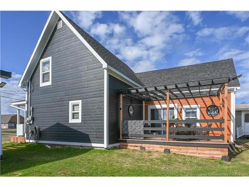 927 Paquetville Rd, Bas-Paquetville, NB 
