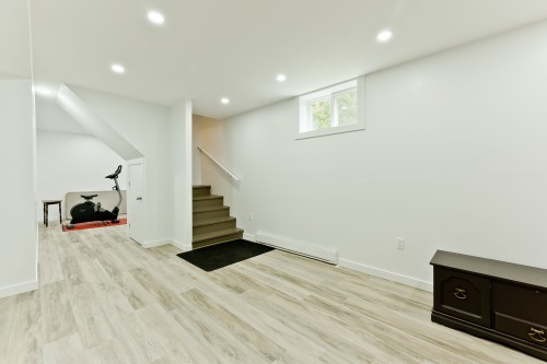 Salle familiale - 767 Route De Mansonville, Potton, QC 