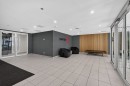 Mud Room - 307-1431 Av. De La Gare, Mascouche, QC 