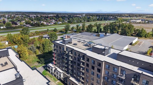 Aerial View - 307-1431 Av. De La Gare, Mascouche, QC 
