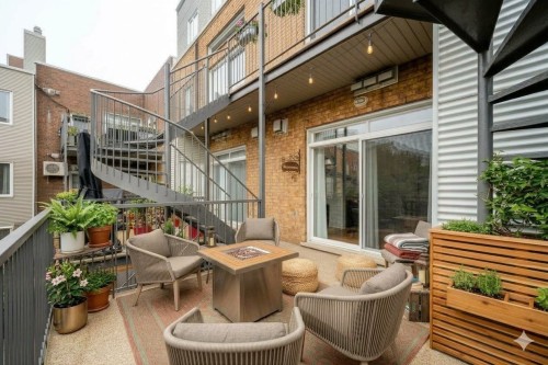 Balcon - 924 Rue Gilbert-Langevin, Montréal (Le Plateau-Mont-Royal), QC 