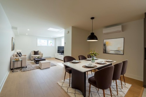 Salle à manger - 11420 Av. L'Archevêque, Montréal (Montréal-Nord), QC 