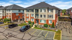 8-750 Rue des Sureaux  Boucherville, QC J4B 0C8