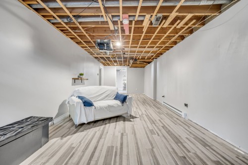 Salle familiale - 37 Rue Du Grand-Sault, Québec (Beauport), QC 