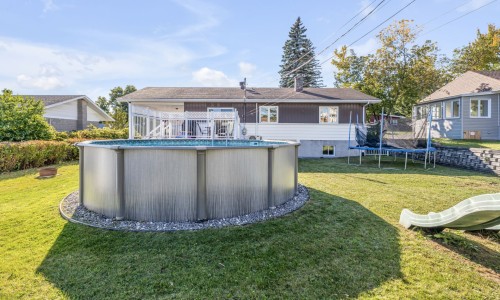 Piscine - 37 Rue Du Grand-Sault, Québec (Beauport), QC 