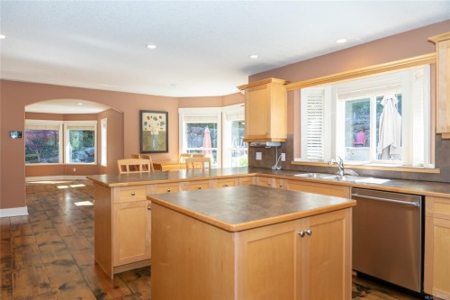 3079 Jameson Rd, Nanaimo, BC 