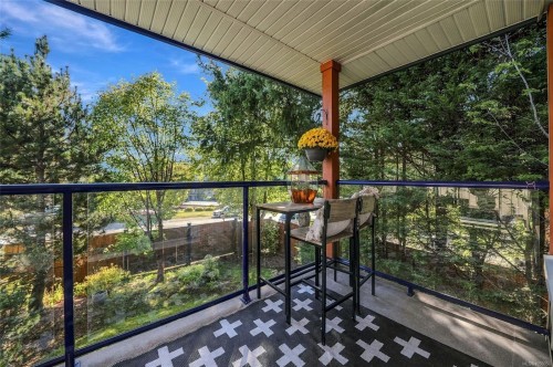 #213-930 Braidwood Rd, Courtenay, BC 