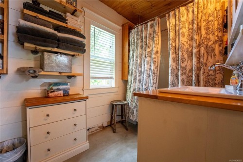 1011 Costin Ave, Langford, BC 