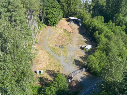 10844 Westdowne Rd, Ladysmith, BC 