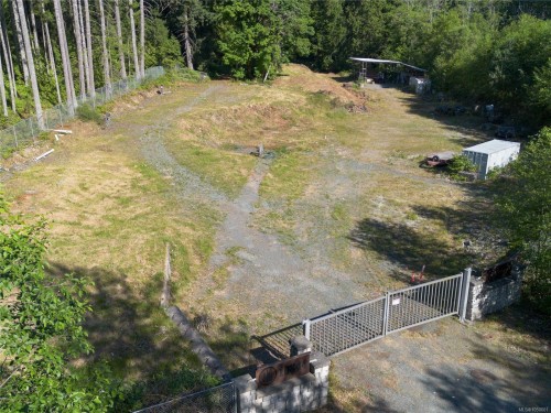 10844 Westdowne Rd, Ladysmith, BC 